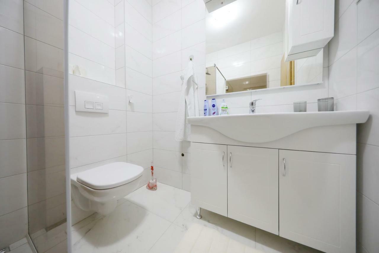 Apartmani Vlado Mitar Sukošan エクステリア 写真